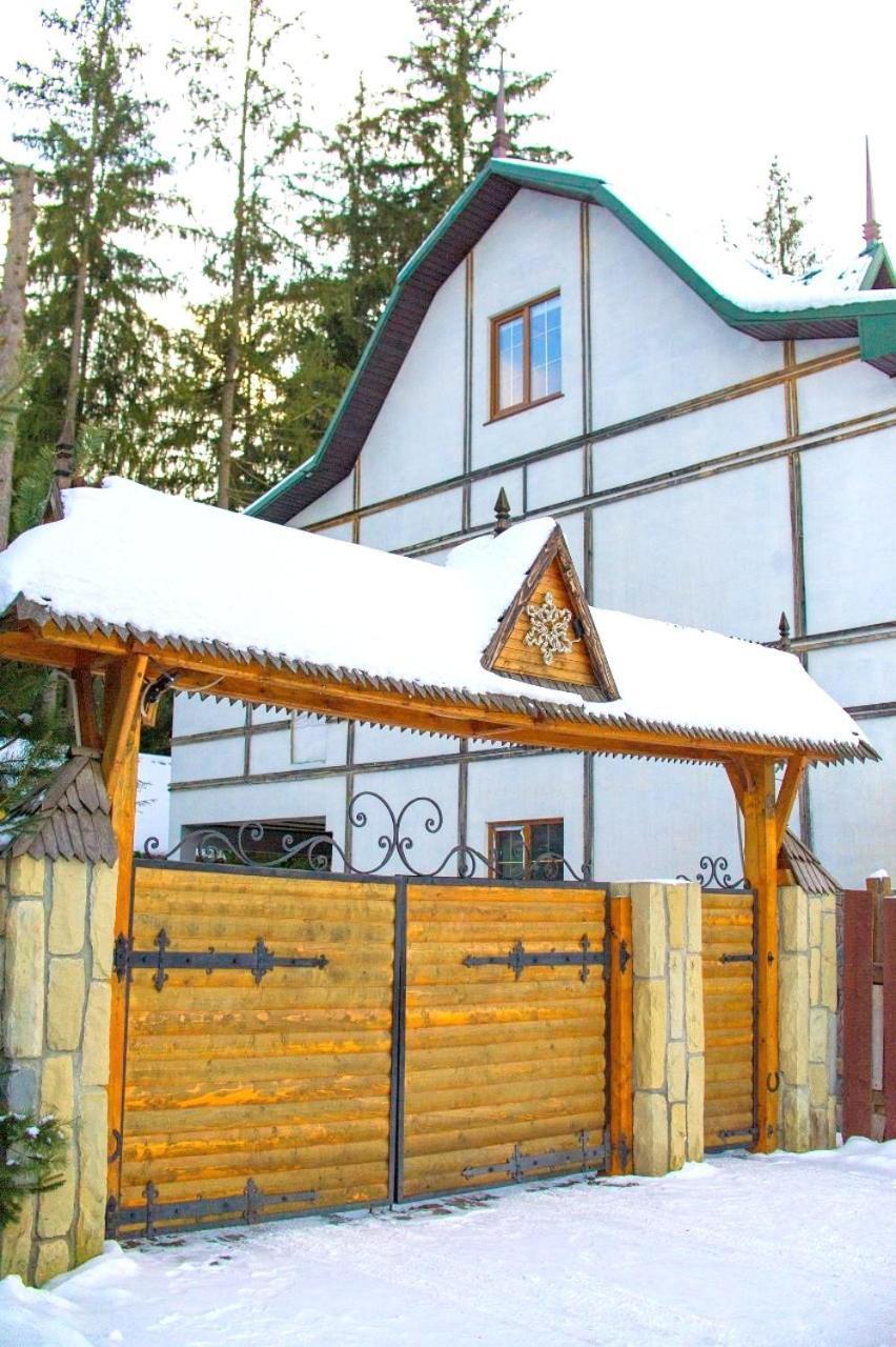 Hotel Galushko Mykulychyn Exterior foto